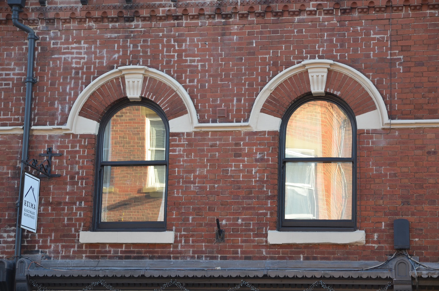 Neoclassical styled windows | Gillygate | York Conservation Trust